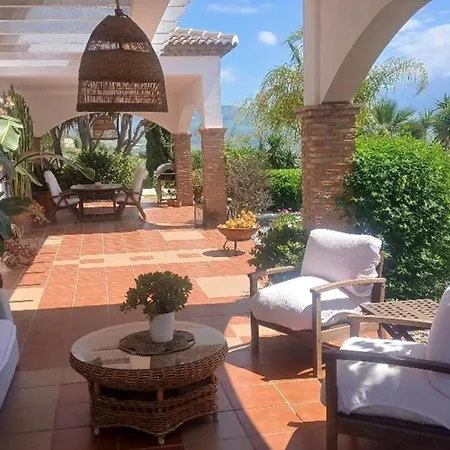Rosala Villa